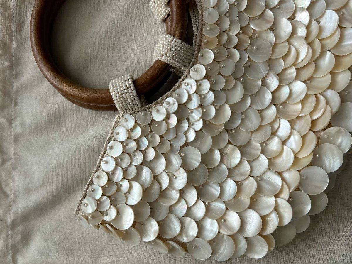 PEARLESCENT APPLIQUÉ BAG