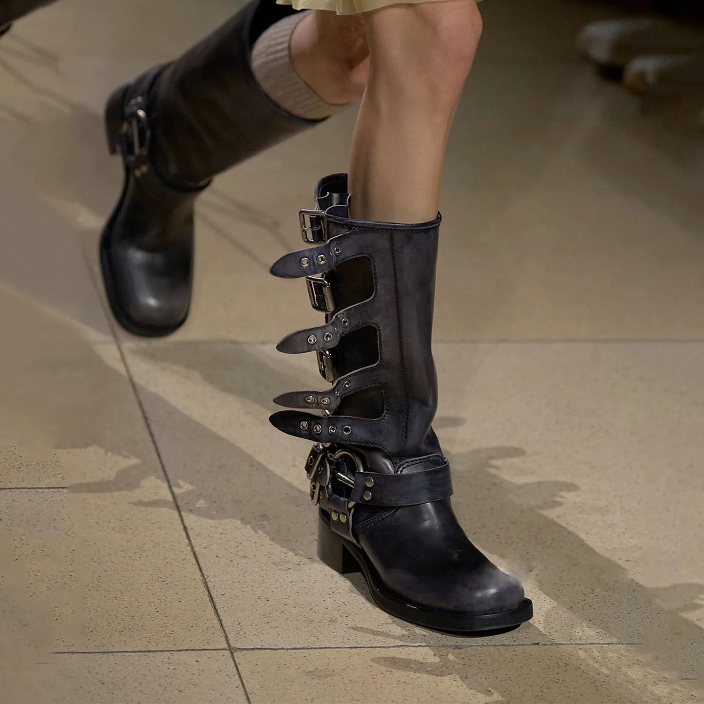 RUNWAY BOOTS