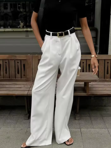 WHITE PANTS