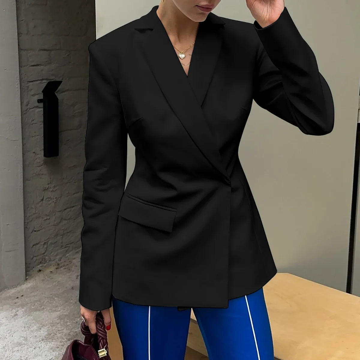 BACKLESS BLAZER