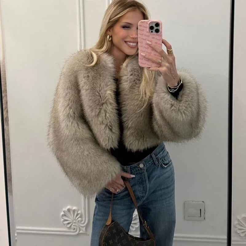 CROPPED FAUX FUR COAT