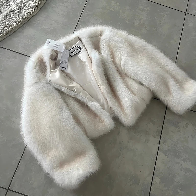 CROPPED FAUX FUR COAT