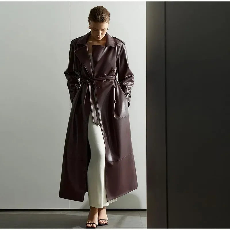 BORDEAUX LEATHER COAT